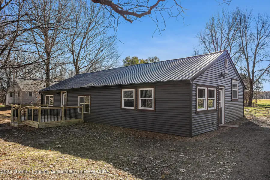 3770 E Frost Road, Webberville, MI 48892 - Image #2