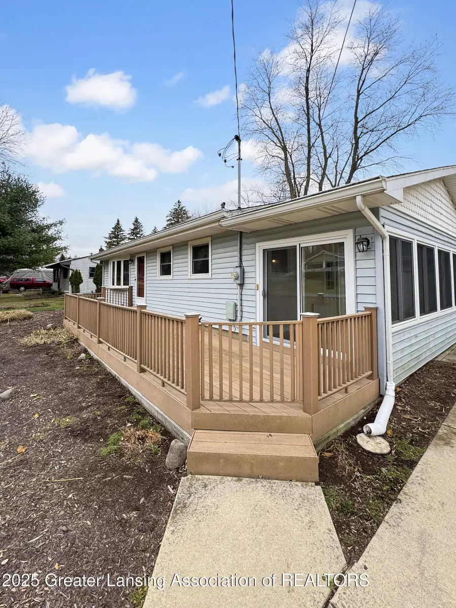 15860 Elmira Street, Lansing, MI 48906 - Image #2