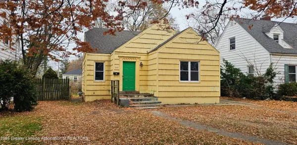 1016 Cleo Street, Lansing, MI 48915