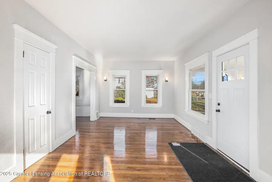 1919 N East Street, Lansing, MI 48906 - Image #3