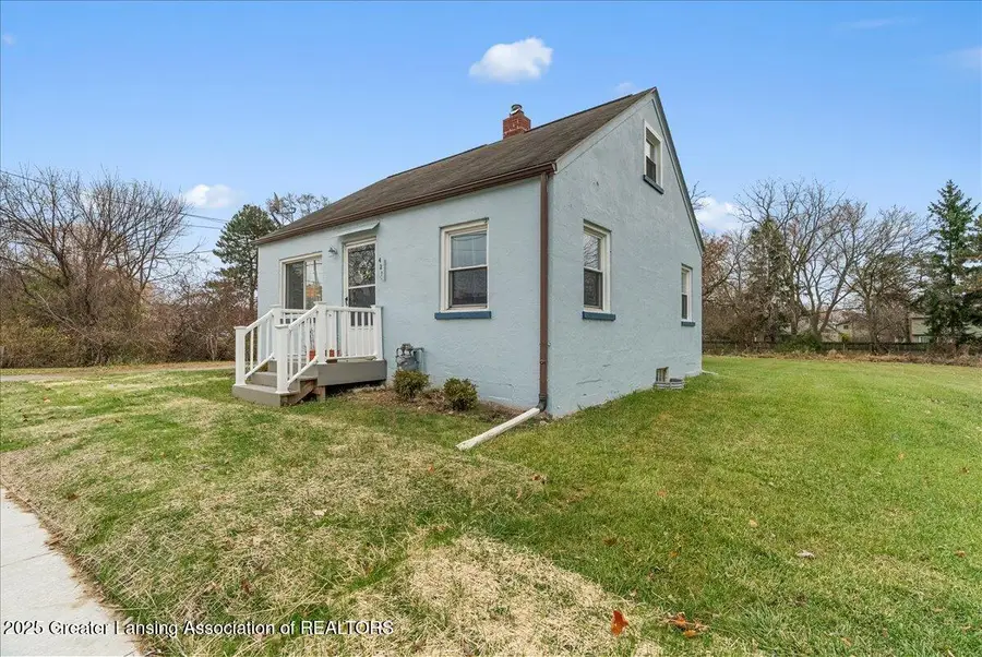 421 W Lake Lansing Road, East Lansing, MI 48823 - Image #3