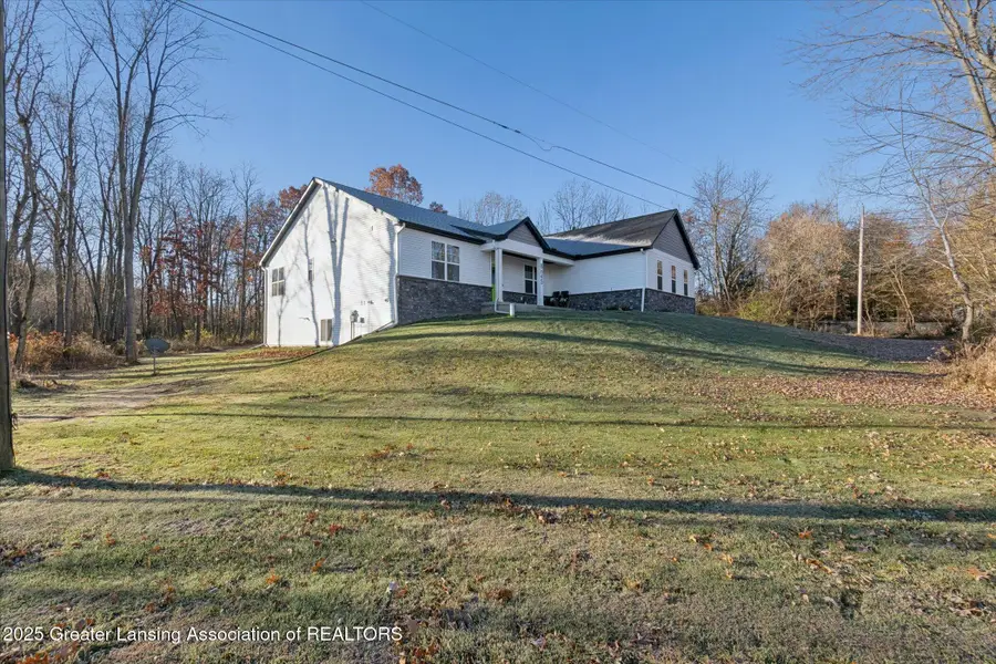 8645 Doyle Road, Laingsburg, MI 48848 - Image #3