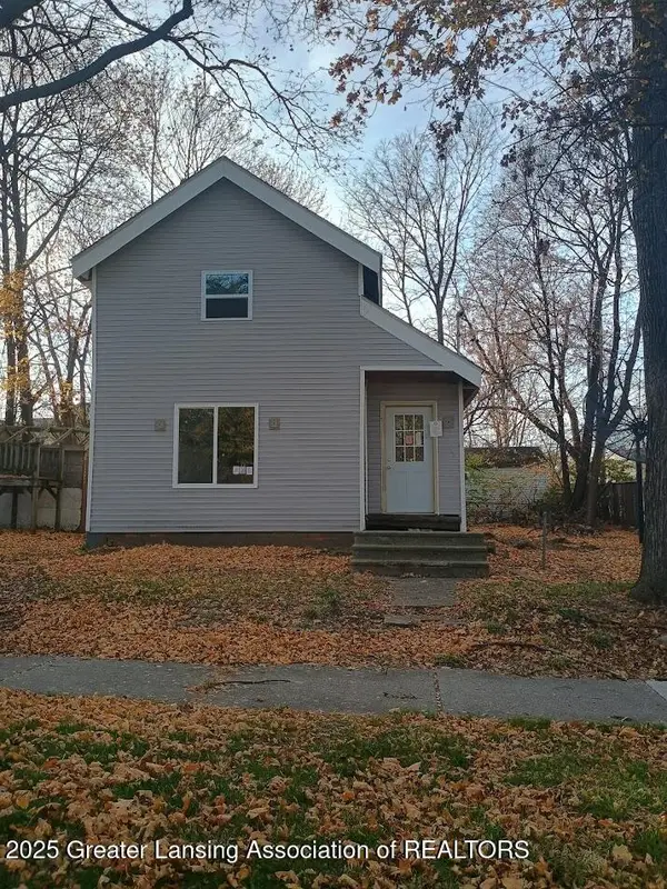 1022 S Grand Avenue, Lansing, MI 48910