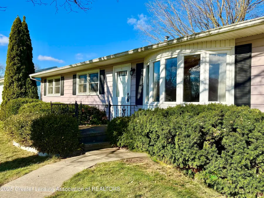 7520 Williamsburg Road, Lansing, MI 48917 - Image #3