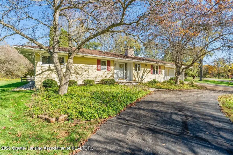 6454 Pleasant River Drive, Dimondale, MI 48821 - Image #3