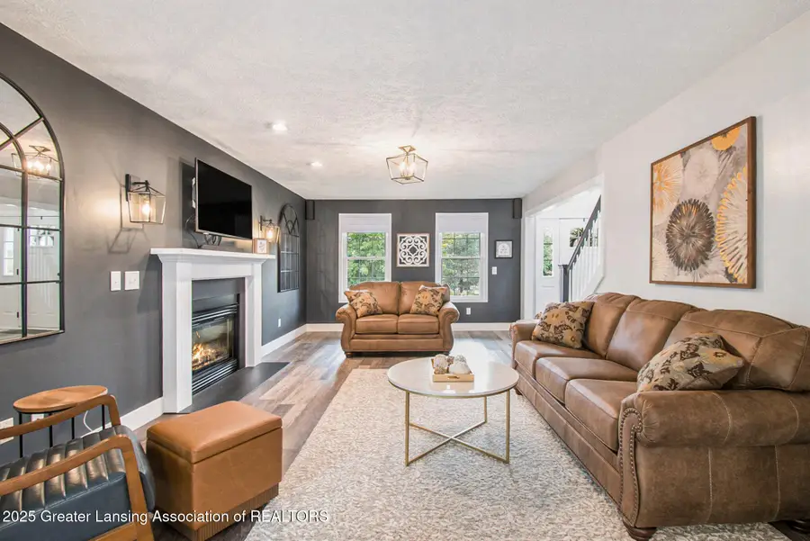 1000 Hawks Ridge, Grand Ledge, MI 48837 - Image #2