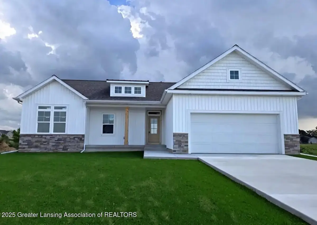 2920 Boulder Crk Drive, Saint Johns, MI 48879 - Image #1