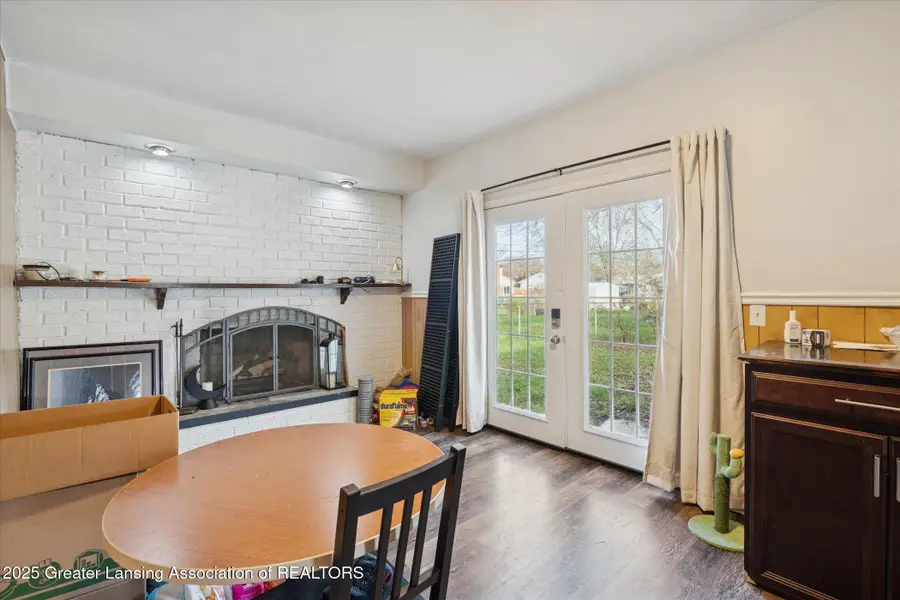 4130 Windward Drive, Lansing, MI 48911 - Image #2