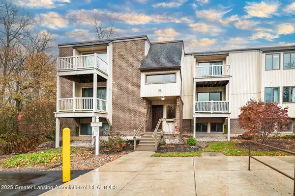 523 Bainbridge Drive #37, East Lansing, MI 48823