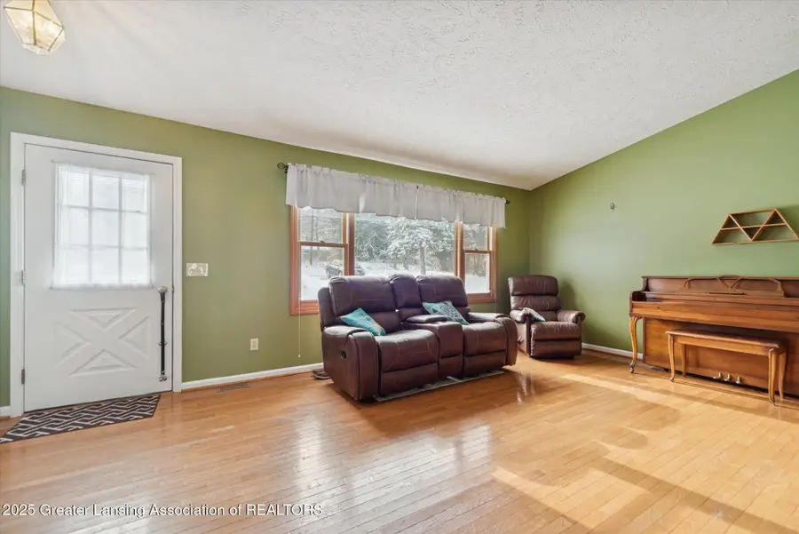 5125 E Clark Road, Bath, MI 48808 - Image #3