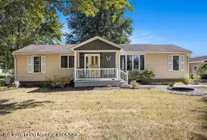 3805 Haynes Road, Stockbridge, MI 49285