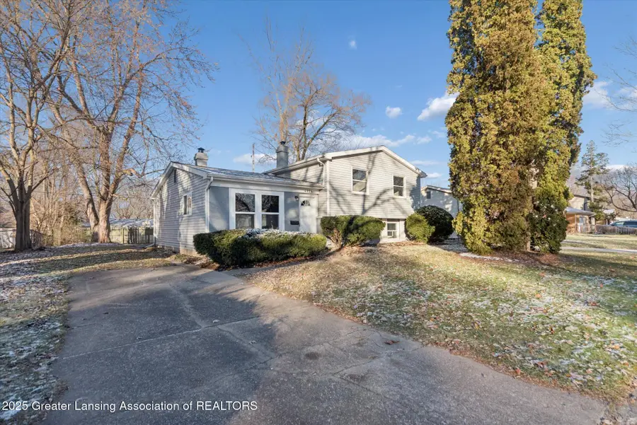 4024 Stillwell Avenue, Lansing, MI 48911 - Image #2