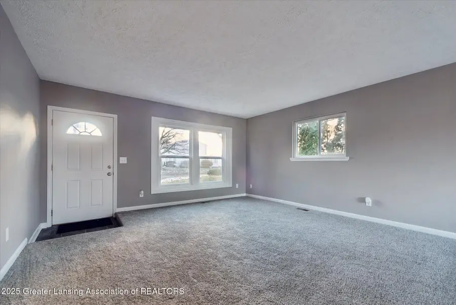 4024 Stillwell Avenue, Lansing, MI 48911 - Image #3