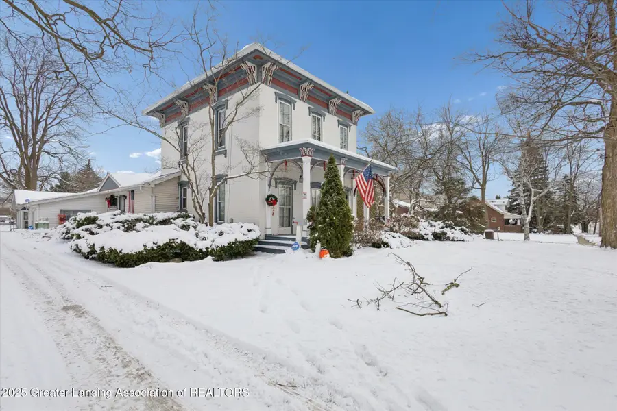 812 N Clinton Street, Grand Ledge, MI 48837 - Image #3