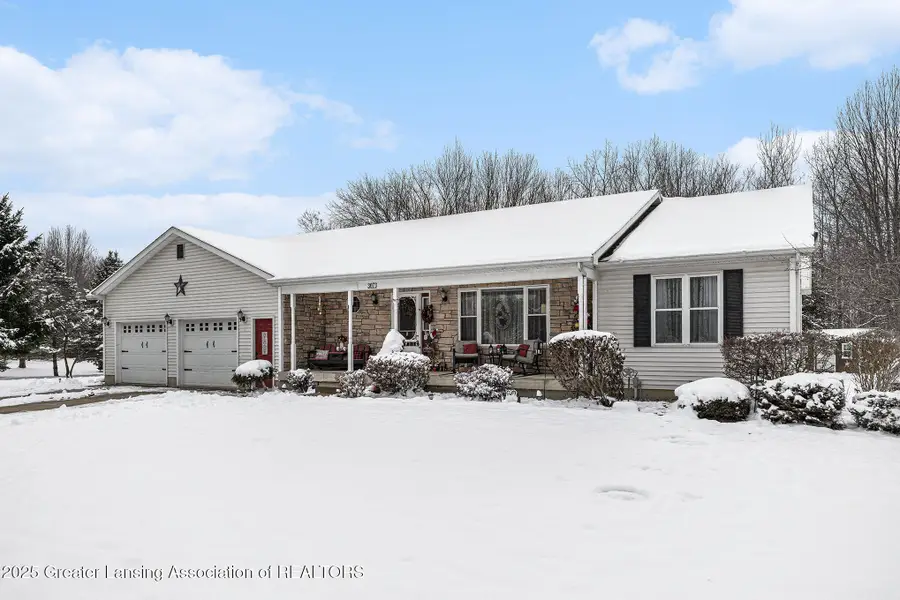 3073 N Stewart Road, Charlotte, MI 48813 - Image #3