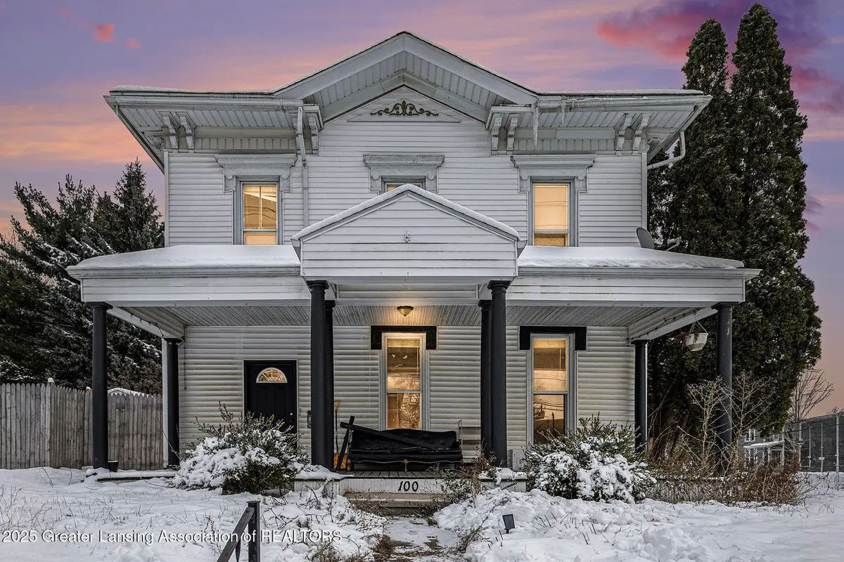 100 N Oakland Street, Saint Johns, MI 48879 - Image #1