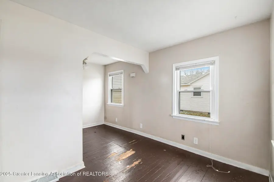 714 W Sheridan Road, Lansing, MI 48906 - Image #2