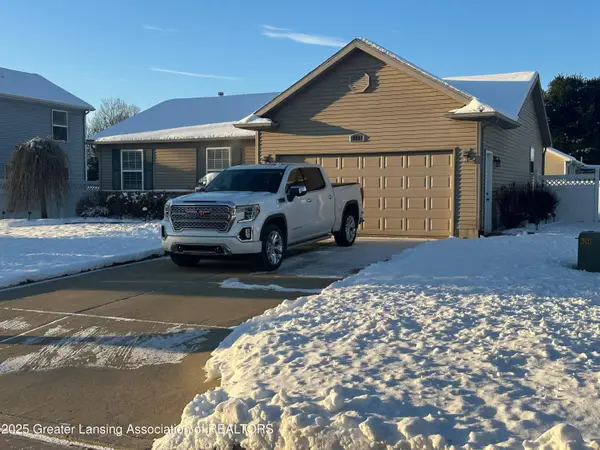 1334 Porter Drive, Charlotte, MI 48813