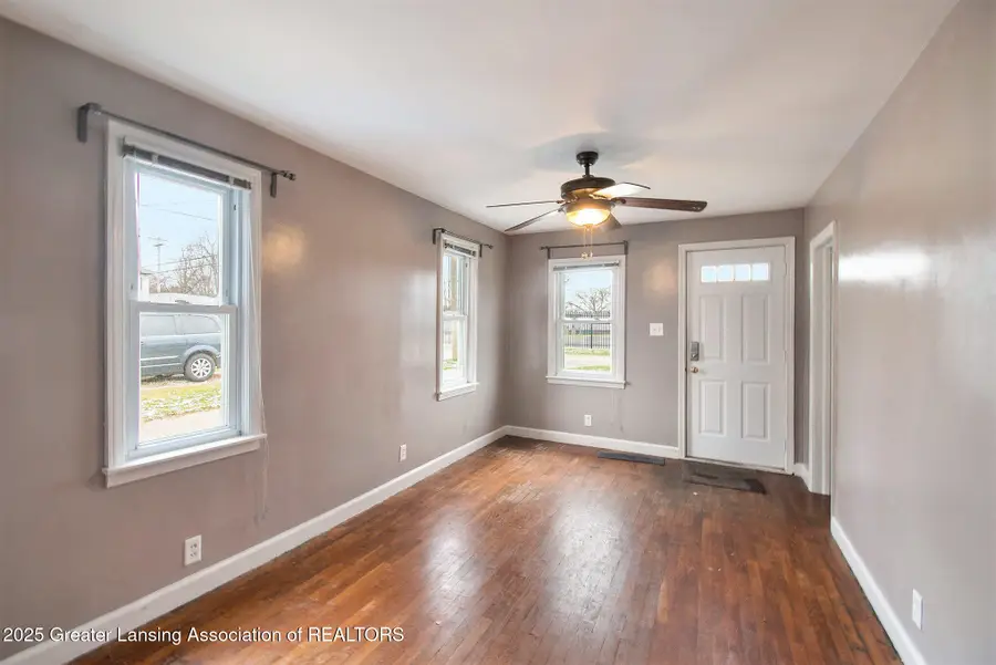 712 W Sheridan Road, Lansing, MI 48906 - Image #3