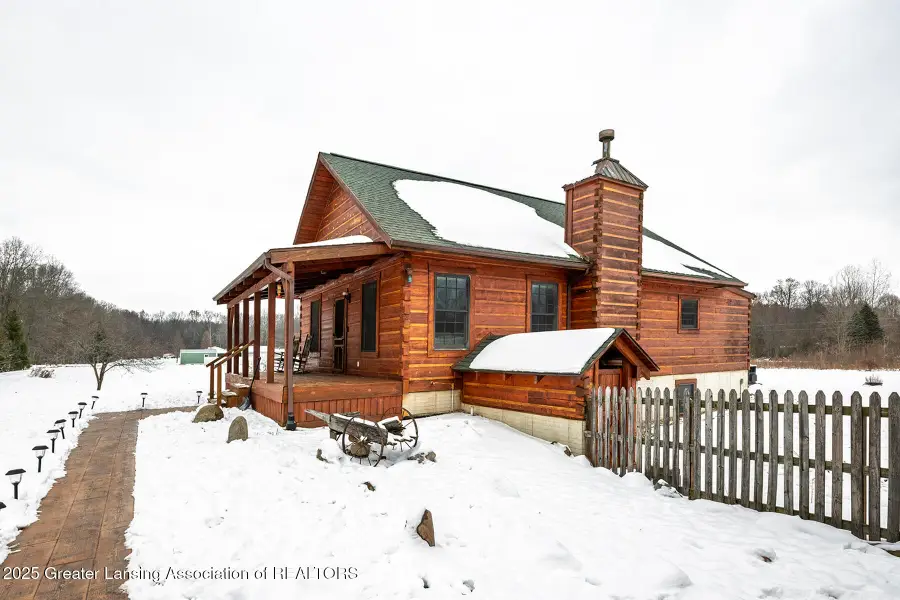 1740 W Berry Road, Jackson, MI 49201 - Image #2