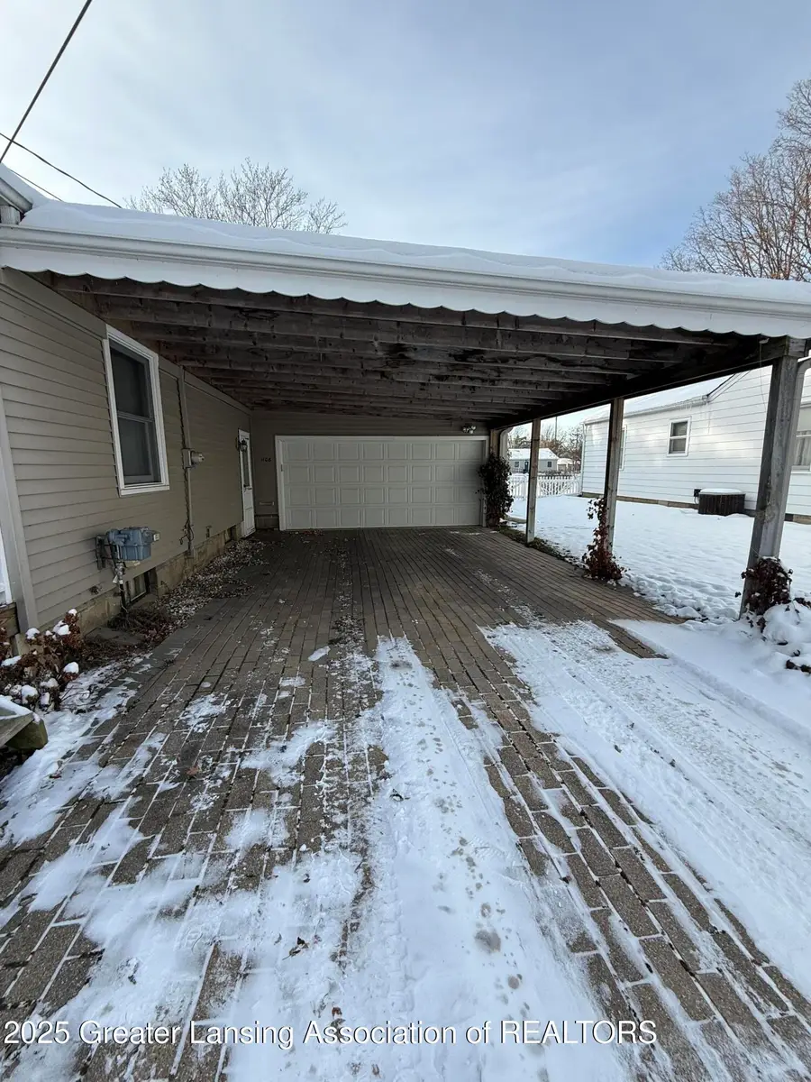 1108 Tulip Street, Grand Ledge, MI 48837 - Image #2