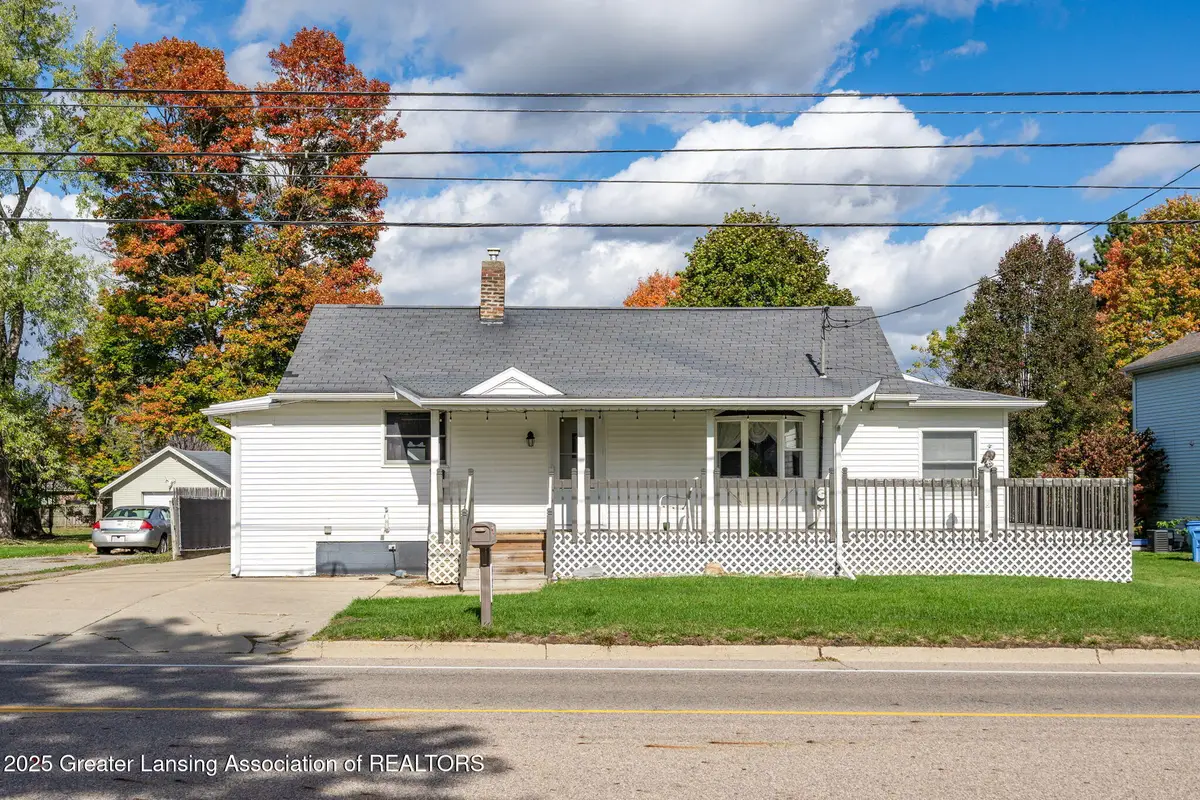 921 E Willoughby Road, Lansing, MI 48911 - Image #1