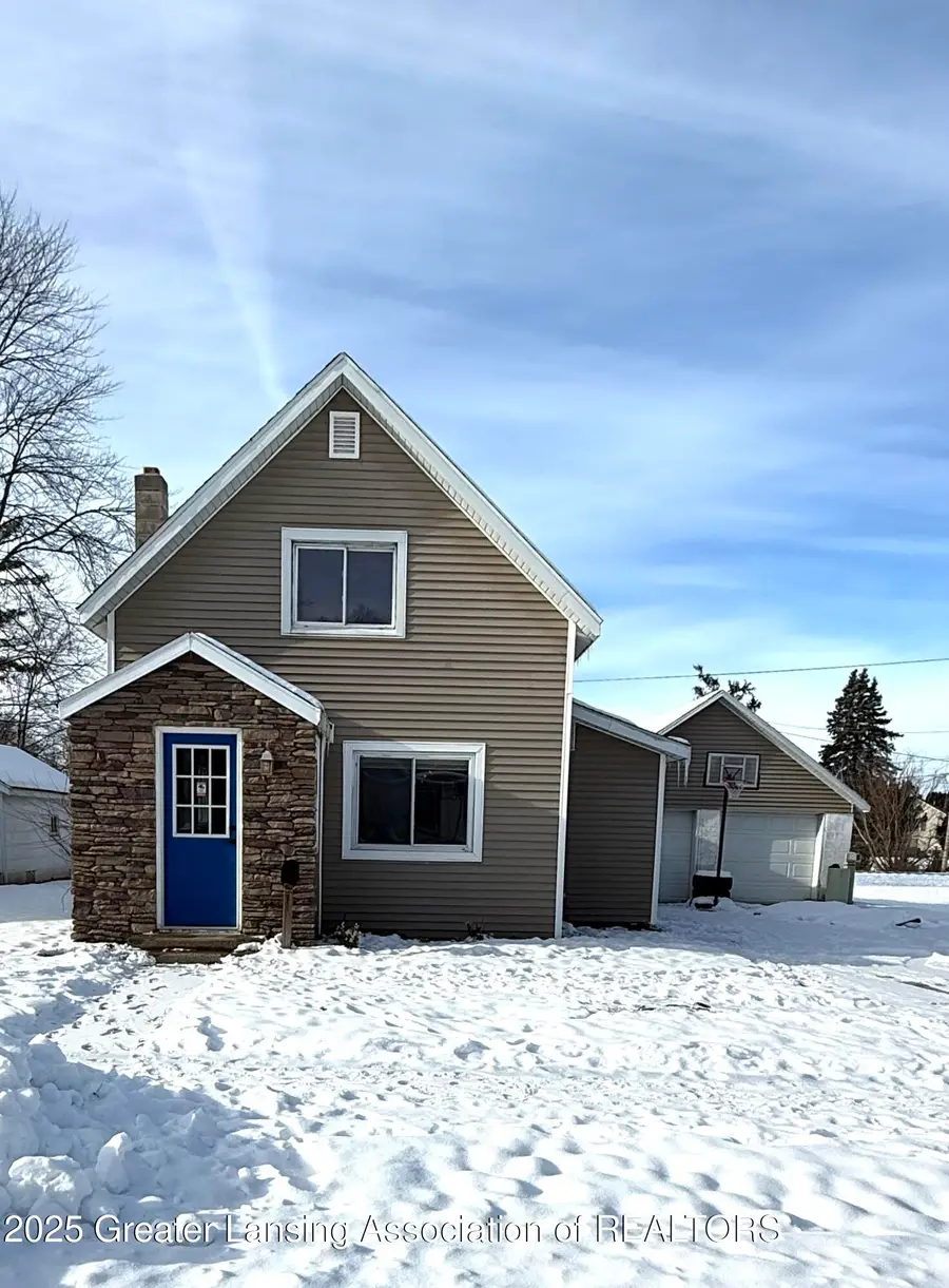 610 Maple Street, Saint Louis, MI 48880 - Image #2