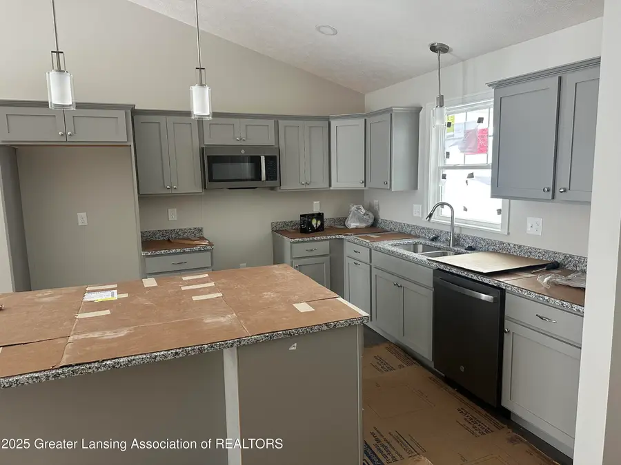 1467 Superior Drive #18, Saint Johns, MI 48879 - Image #2