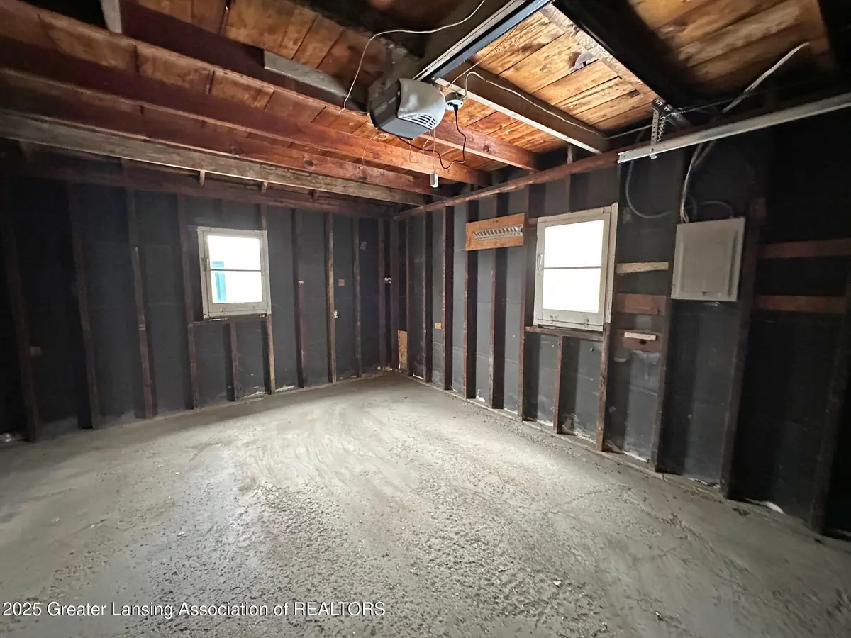 2345 Lyons Avenue, Lansing, MI 48910 - Image #1