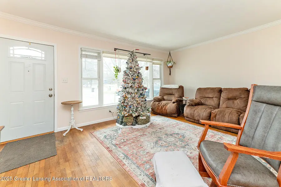 2209 Haslett Road, East Lansing, MI 48823 - #2