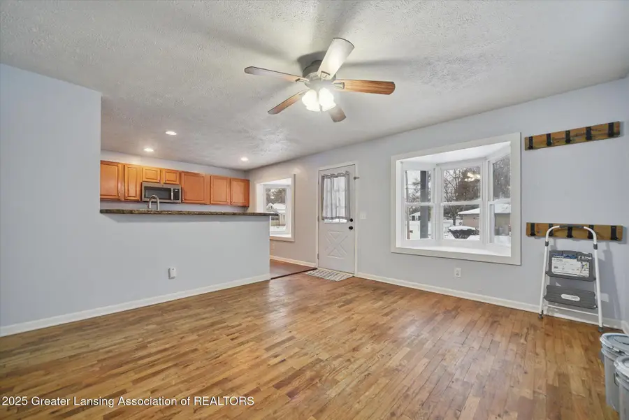 533 Community Street, Lansing, MI 48906 - Image #3