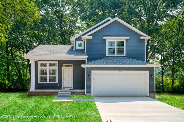 15317 Sherwood Lane, Lansing, MI 48906