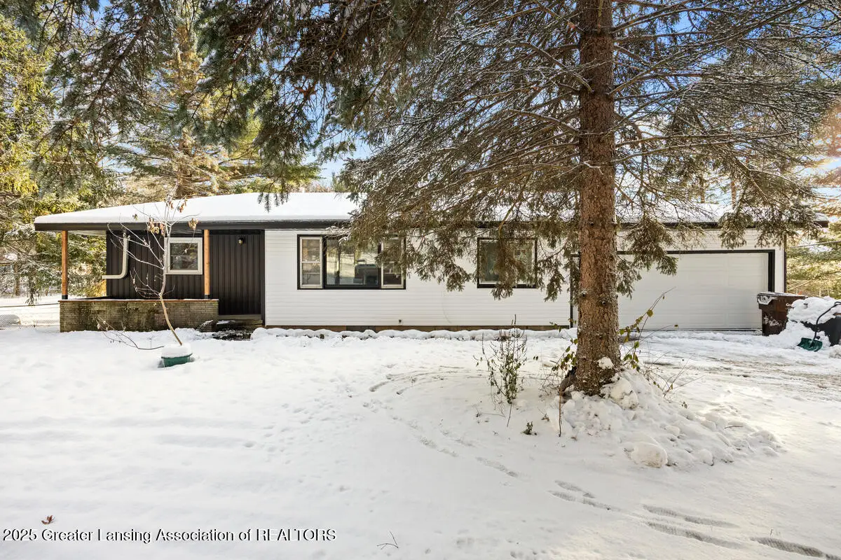 1600 E Webb Road, Dewitt, MI 48820 - Image #1