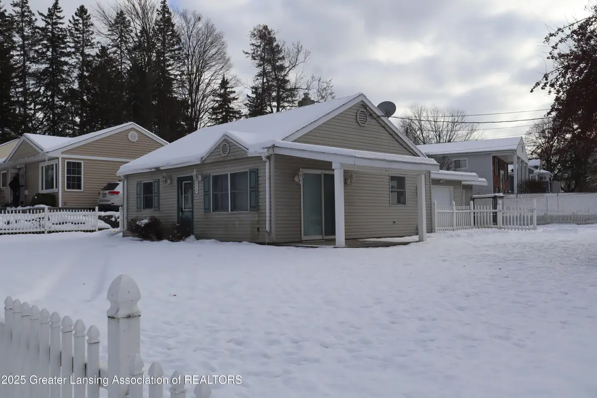 532 Hunter Boulevard, Lansing, MI 48910 - Image #1