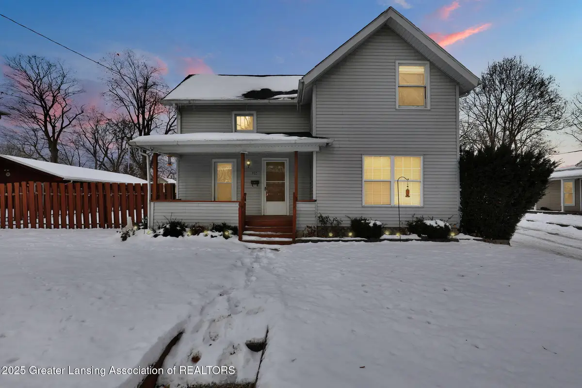 311 Mineral Street, Grand Ledge, MI 48837 - Image #1