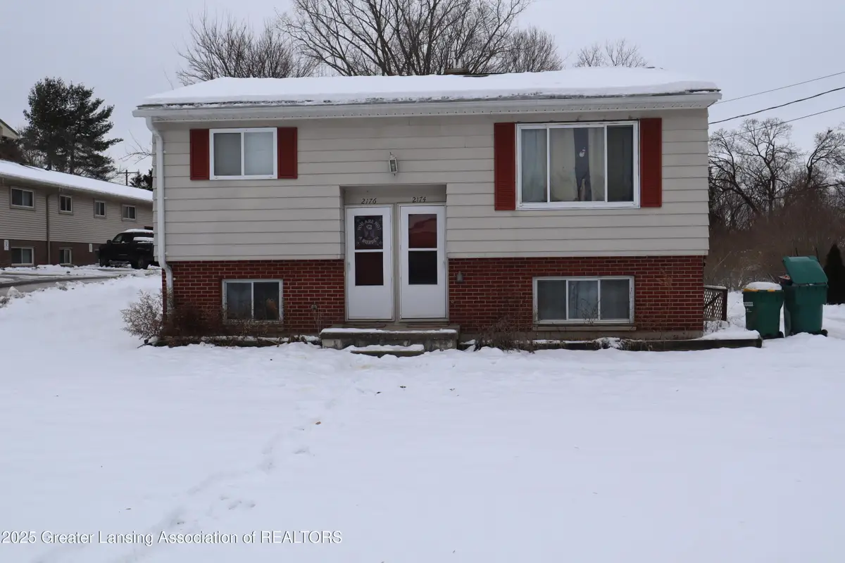 2174-2176 Meadowlawn Drive, Holt, MI 48842 - Image #1