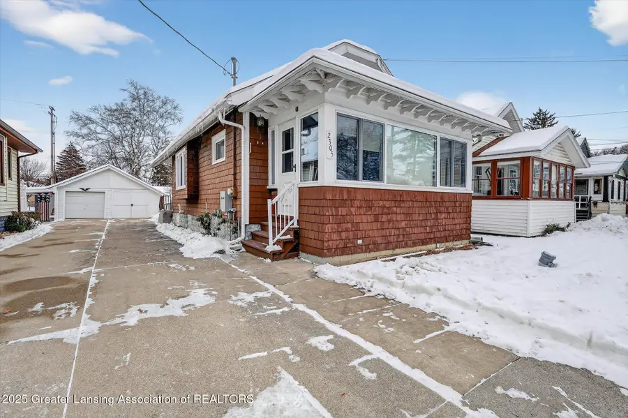 2305 Forest Avenue, Lansing, MI 48910 - Image #2
