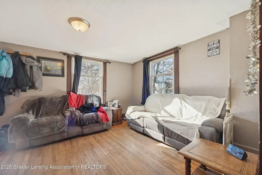 215 S Liberty Street, Marshall, MI 49068 - Image #3