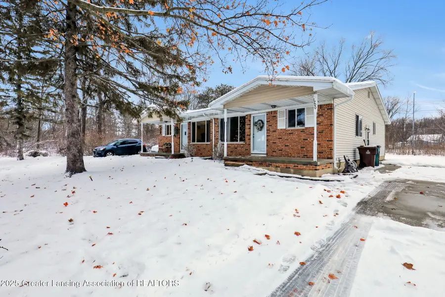 1700-1702 Lockbridge Drive, Lansing, MI 48911 - Image #2