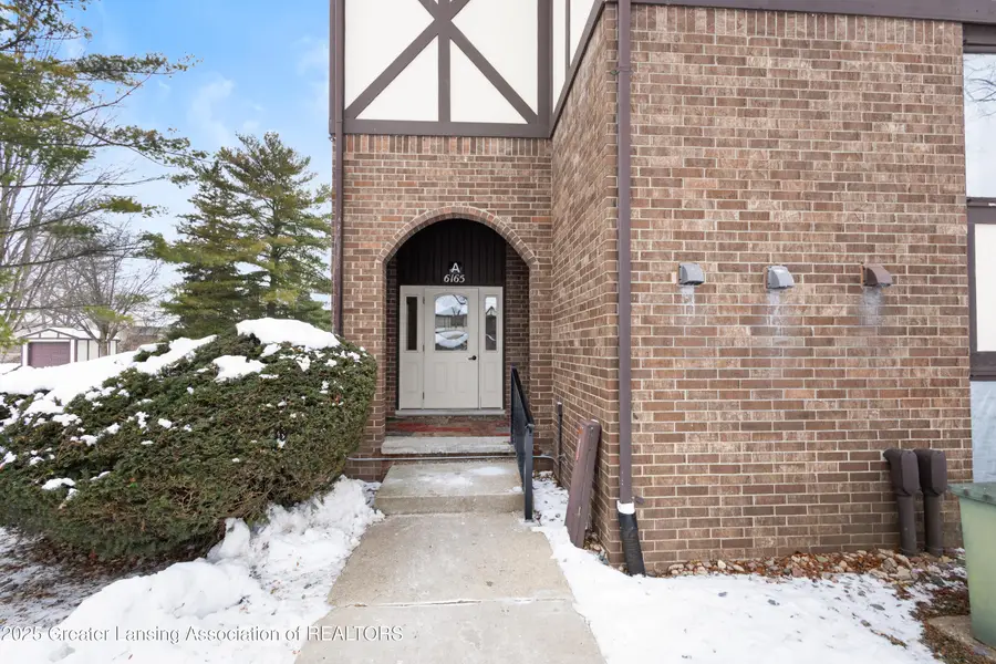 6165 E Innkeepers Court #76, East Lansing, MI 48823 - Image #2