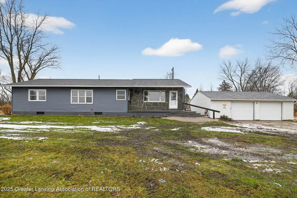 8905 Kingsland Highway, Eaton Rapids, MI 48827 - Image #1