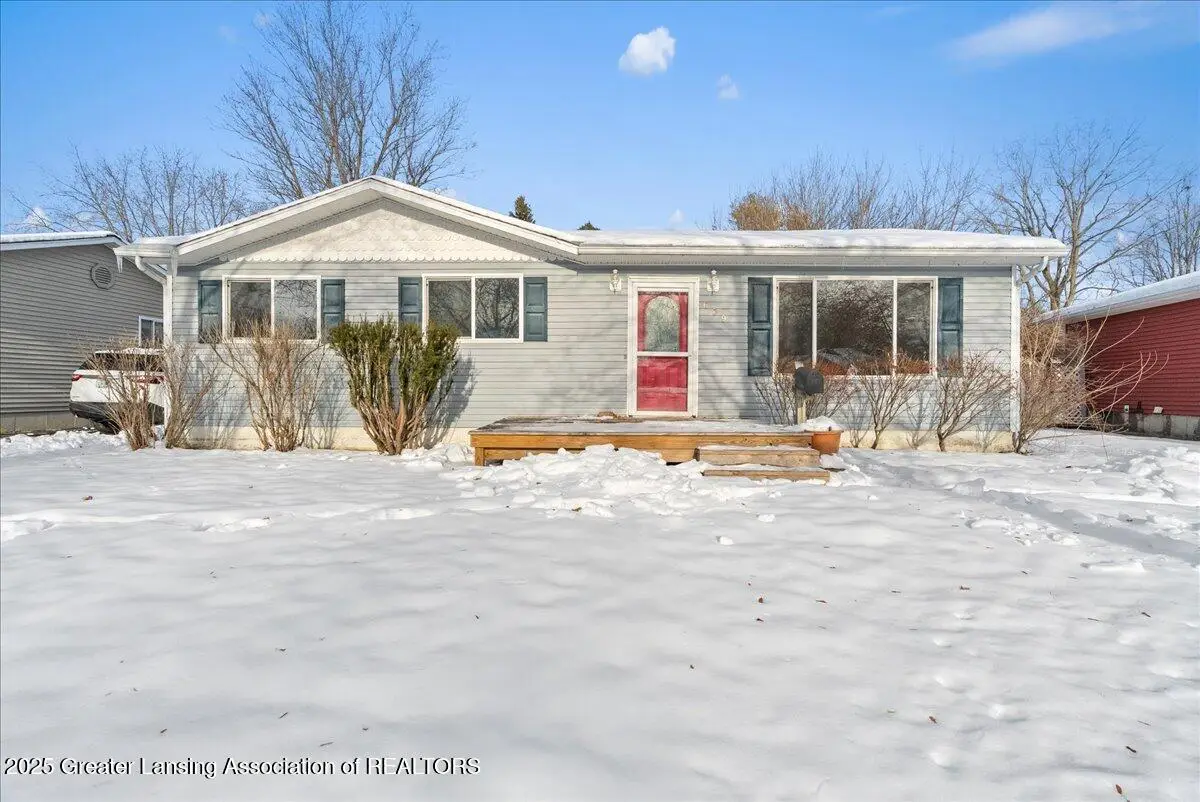 609 Kingswood Street, Durand, MI 48429 - Image #1