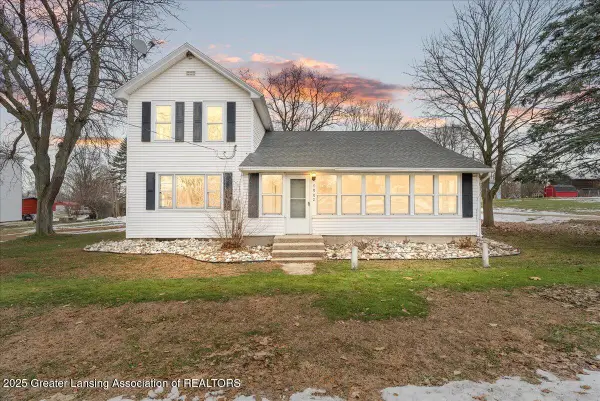 7902 N Welling Road, St. Johns, MI 48879