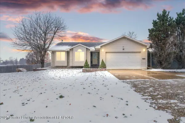 5130 Carlisle Highway, Charlotte, MI 48813