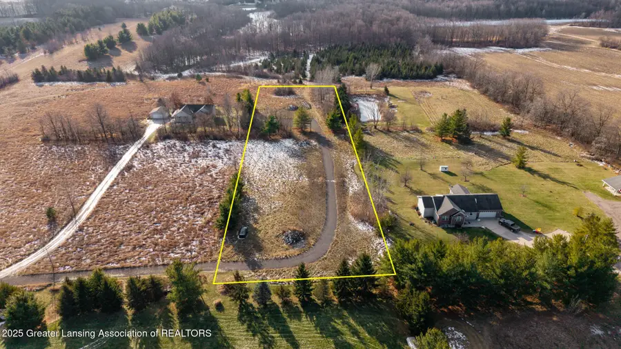 4975 W Cutler Road, Dewitt, MI 48820 - Image #2