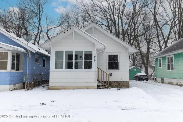 919 Mahlon Street, Lansing, MI 48906