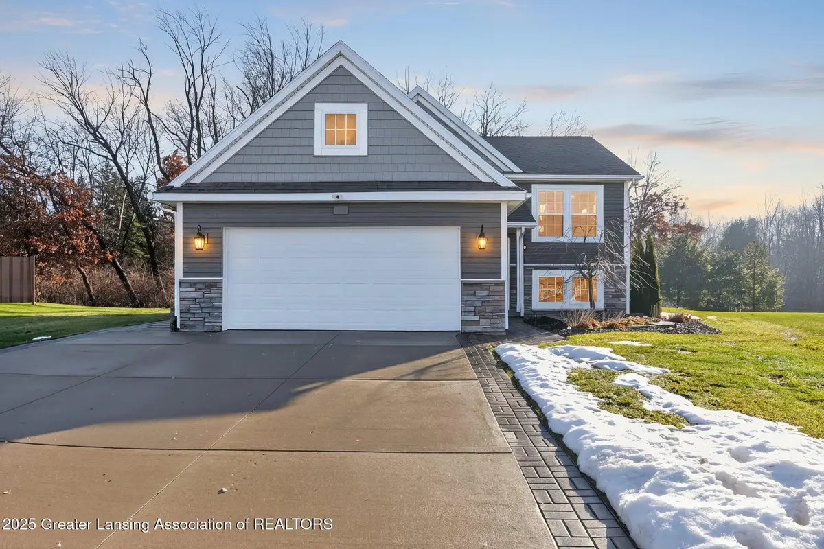3638 Amber Oaks Drive, Howell, MI 48855 - Image #1