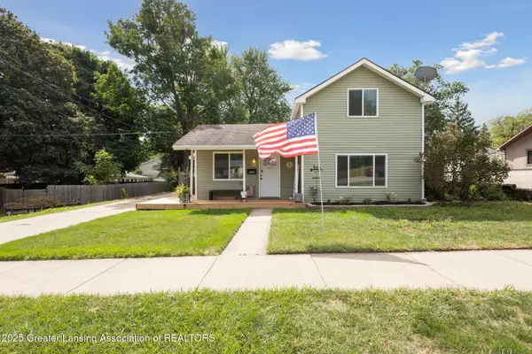 606 E Railroad Street, St. Johns, MI 48879