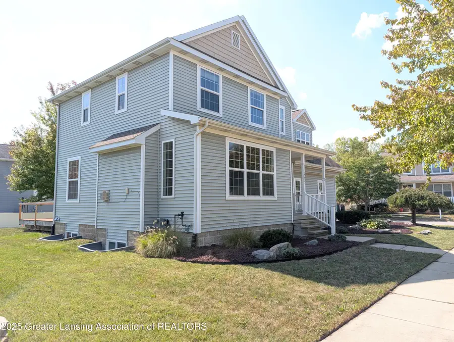 695 Phoebe Lane, East Lansing, MI 48823 - Image #3