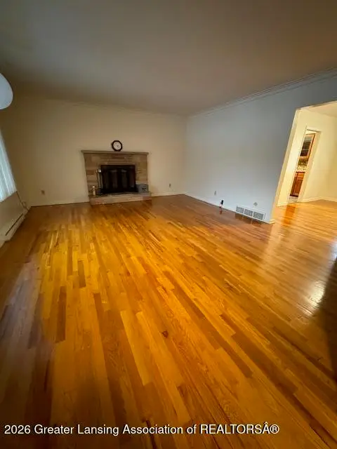 133 Kenberry Drive, East Lansing, MI 48823 - Image #2